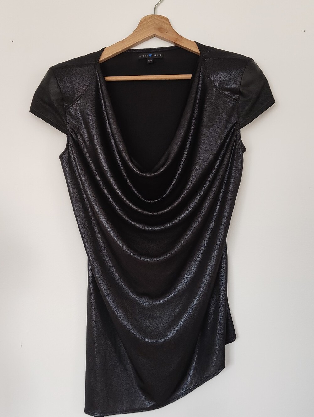 Limited Edition Guess x Tiesto Top